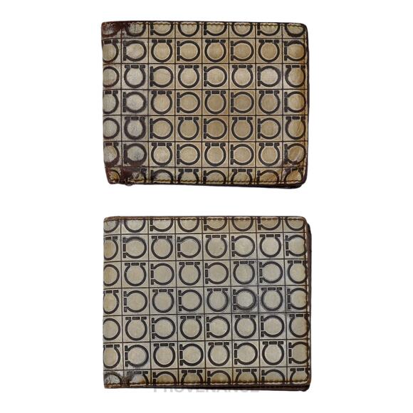 🔴 (JUNK LOT) Ferragamo Bifold Wallets - Gold Gancini - Picture 1 of 8